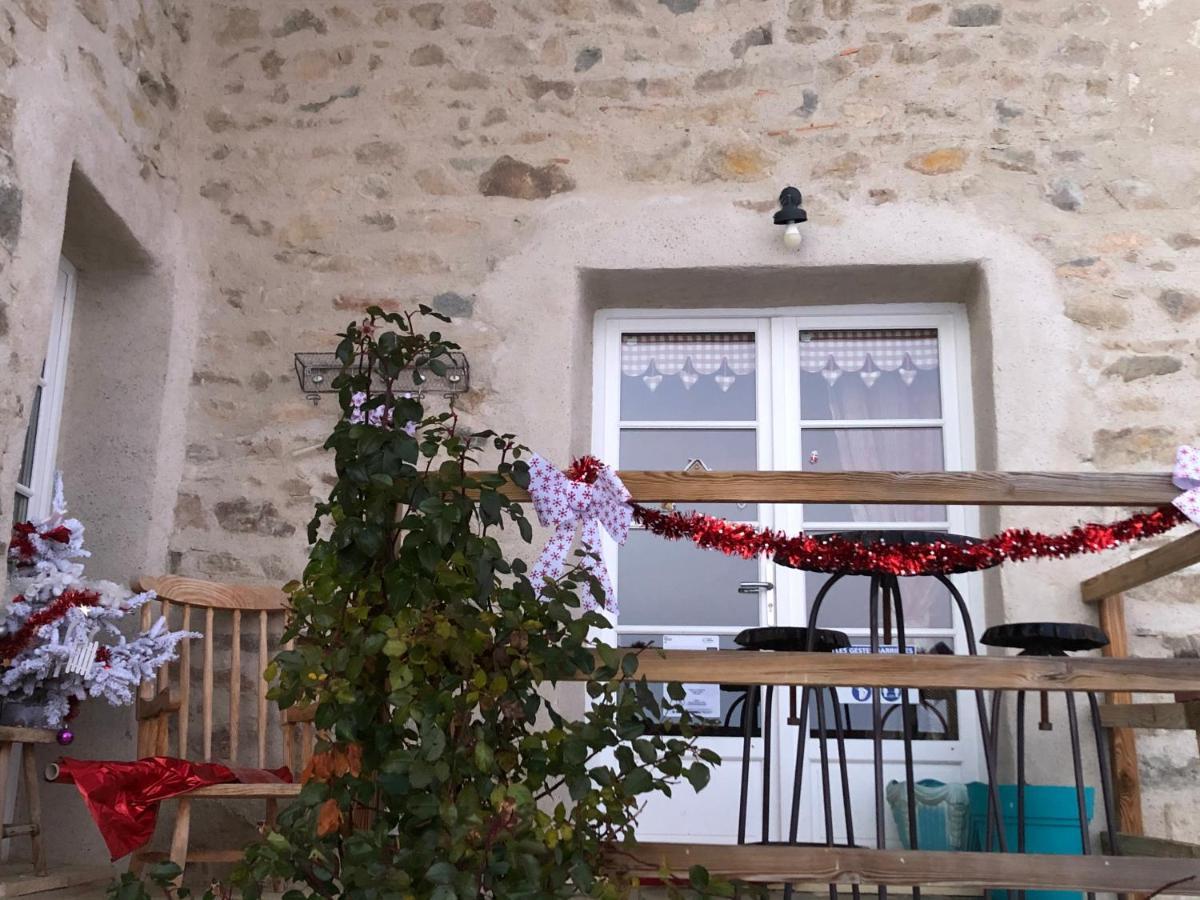 Le Domaine Des Terres Lodge